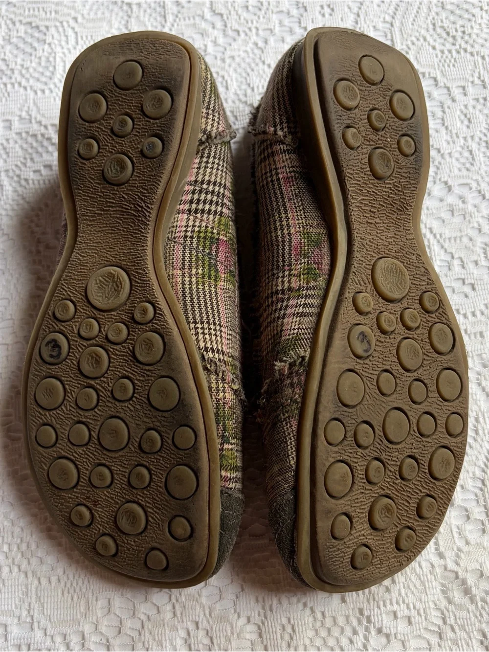 Vintage Y2K Mudd Ballet Flats Pink Brown/Gray Plaid with Flower Details Rare
